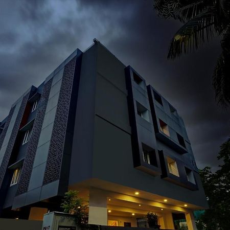 Upar Hotels Thoraipakkam, Omr Chennai Exterior photo